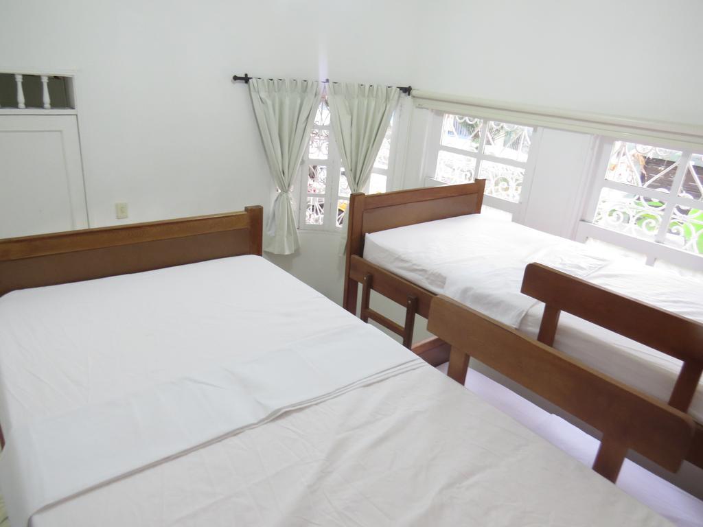 Hostal Casa Prado Medellín Zewnętrze zdjęcie