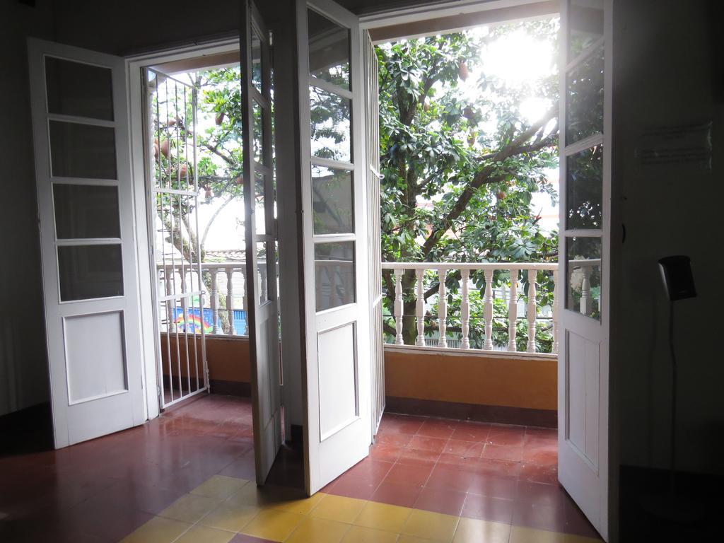 Hostal Casa Prado Medellín Zewnętrze zdjęcie