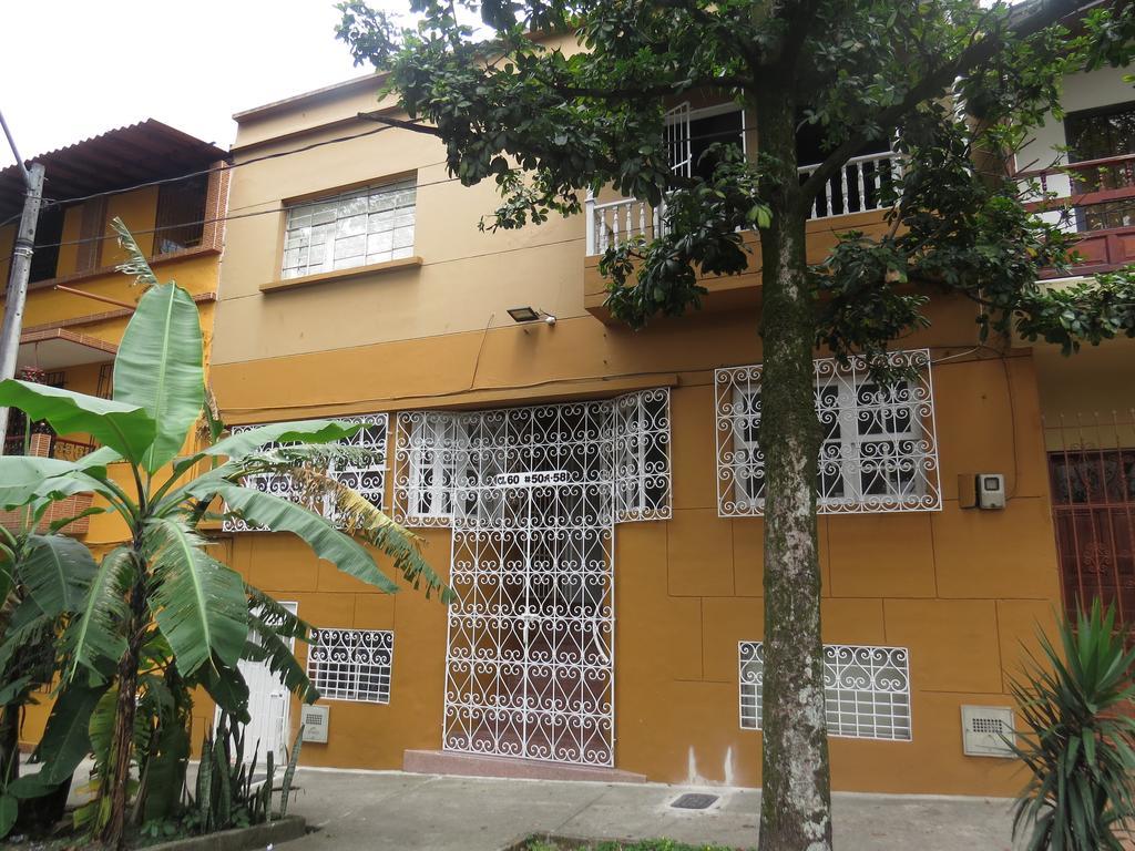Hostal Casa Prado Medellín Zewnętrze zdjęcie